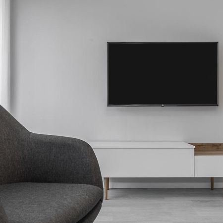 Bleri Apartment, 2 Bedroom, Free Parking Пристина Екстериор снимка