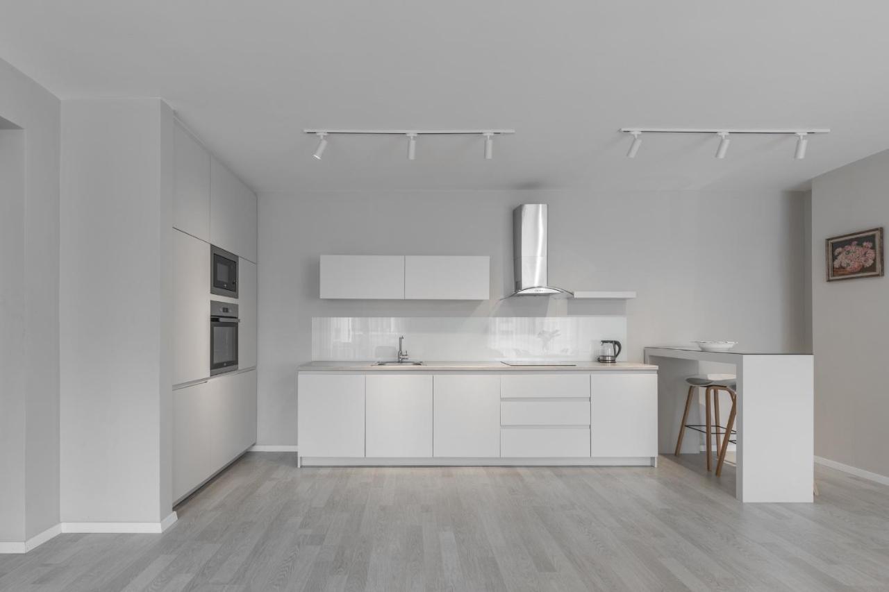 Bleri Apartment, 2 Bedroom, Free Parking Пристина Екстериор снимка